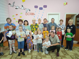 28 октября вся страна отмечала день бабушек и дедушек 28 октября вся страна отмечала день бабушек и дедушек.